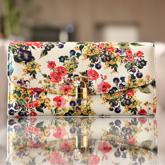 Dolce & Gabbana Long Floral Wallet - Picture 8 of 15